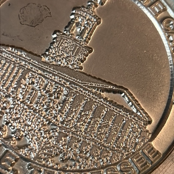 Vintage Nashville Tennessee Souvenir Coin Tennessee State Capital Pewter Medal - Picture 2 of 6